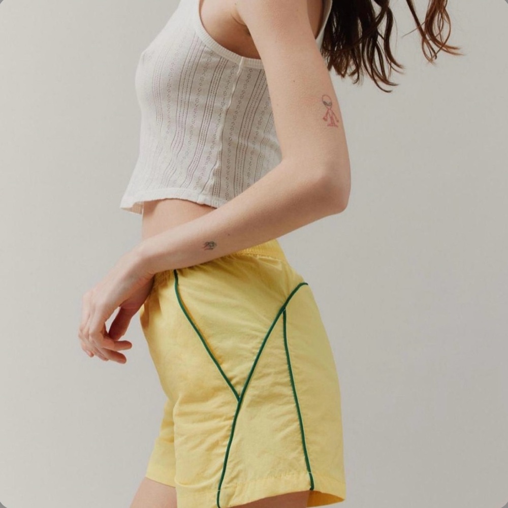 BDG URBAN OUTFITTERS Yellow & Green Jess Athletic Nylon Track Shorts Sz XXL